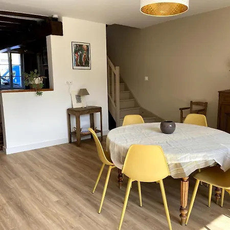 Le Neuvillois, Charming House 6p בית נופש *