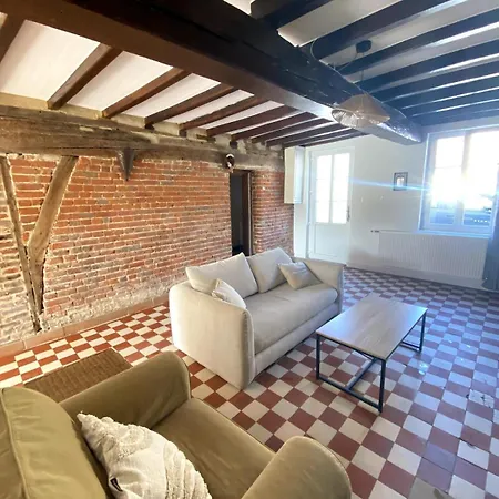 Le Neuvillois, Charming House 6p בית נופש